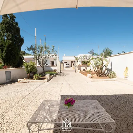 Zaira House Torre Suda