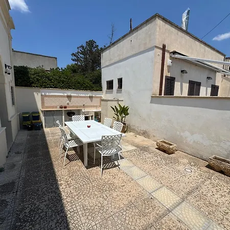 Zaira House