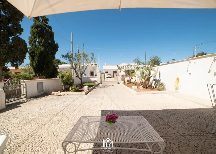 Zaira House Torre Suda